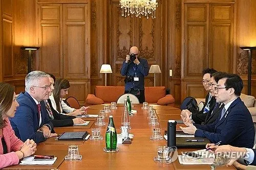 여한구 통상본부장 OECD 각료이사회 참석, 'M.AX·5극3특' 산업정책 글로벌 무대서 소개
