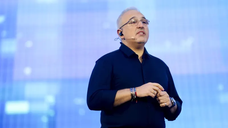 HPE 주가 30% 폭등, 2018년 이후 최대 실적 서프라이즈…AI 서버 수요가 견인